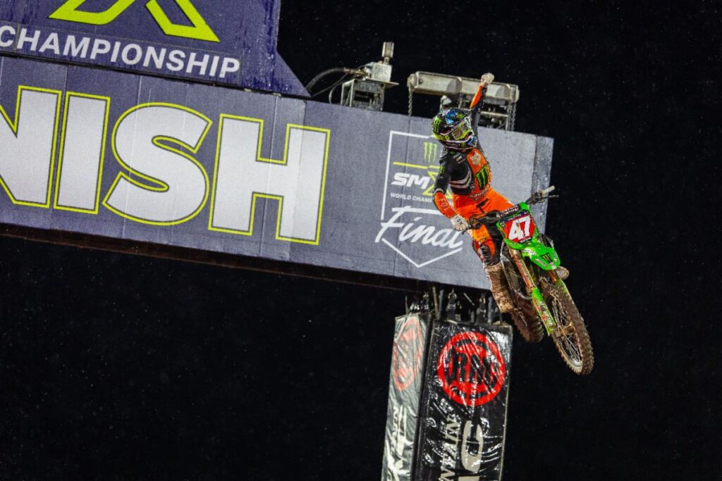 Levi Kitchen crosses the finish line